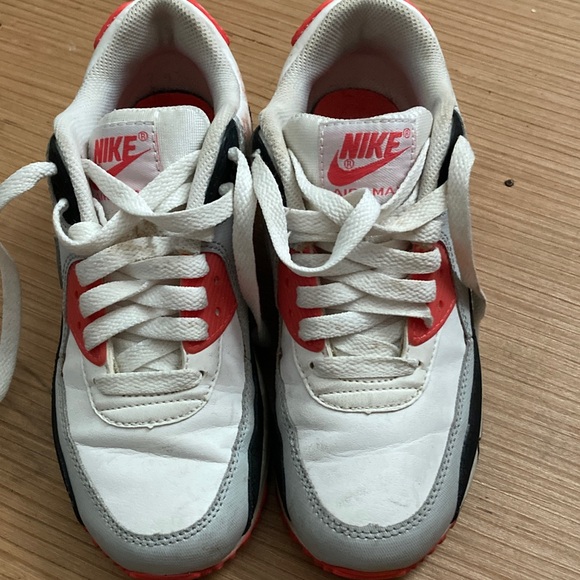 Nike Air Max Sneakers in White, Black, and Red - Picture 4 of 11